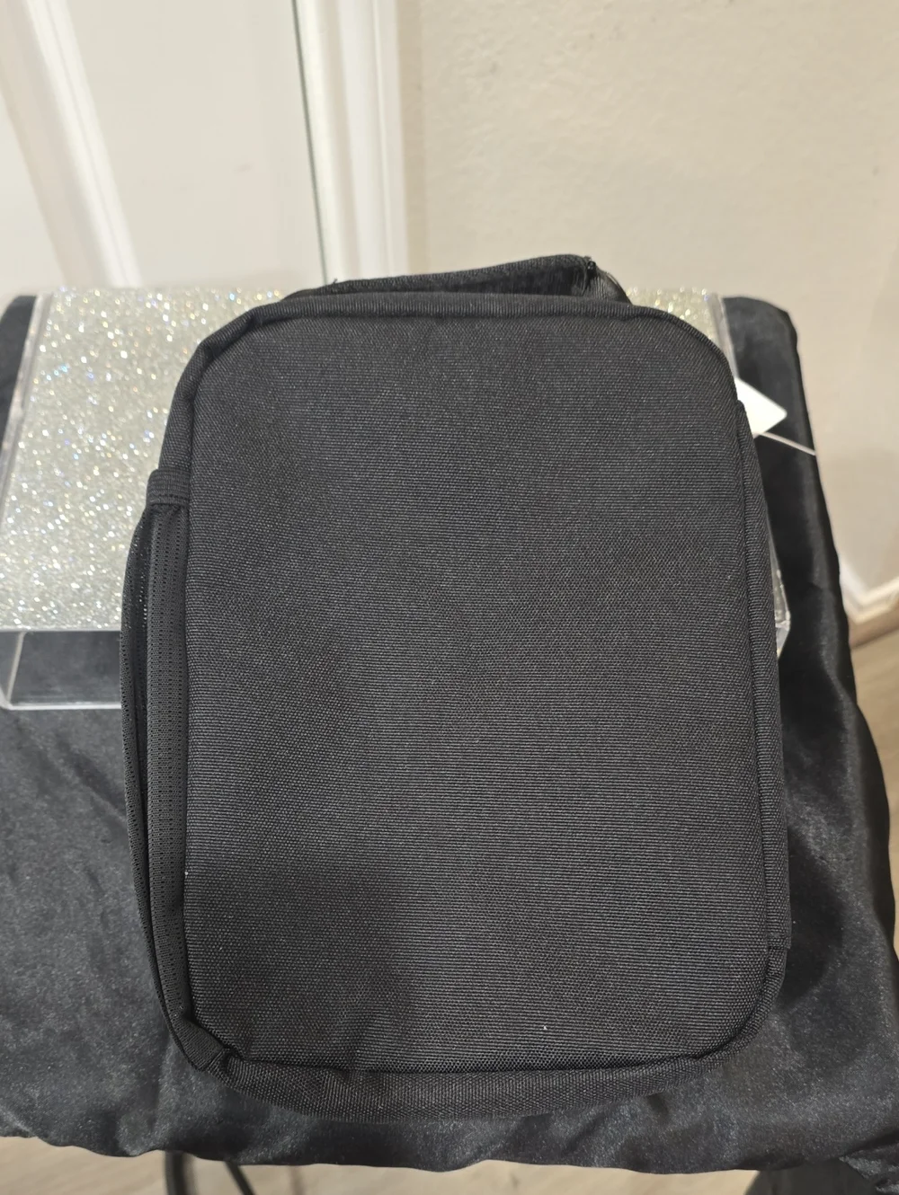 Jordan Air Raid Fuel Pack Insulated Lunch Bag- Black